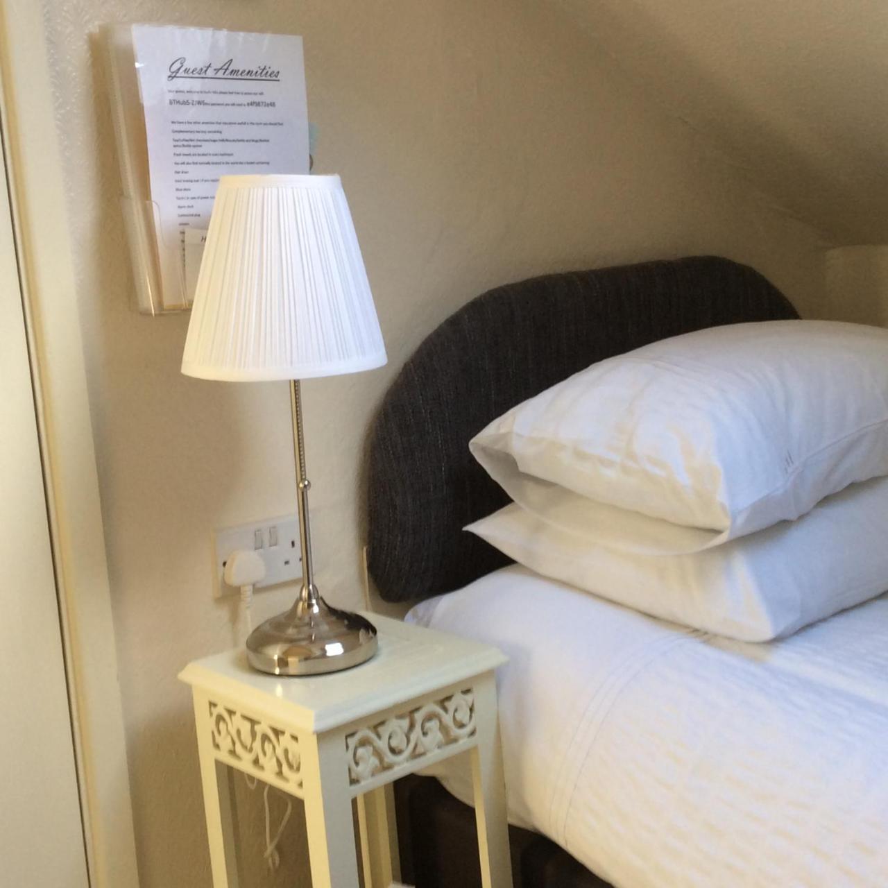 Hedley Villa Guest House レミントンスパー エクステリア 写真